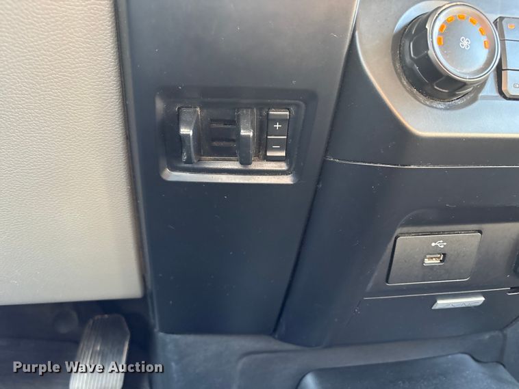 image for item EW8664 2017 Ford F150 XL Ext. Cab pickup truck