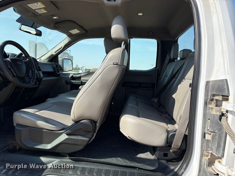 image for item EW8664 2017 Ford F150 XL Ext. Cab pickup truck