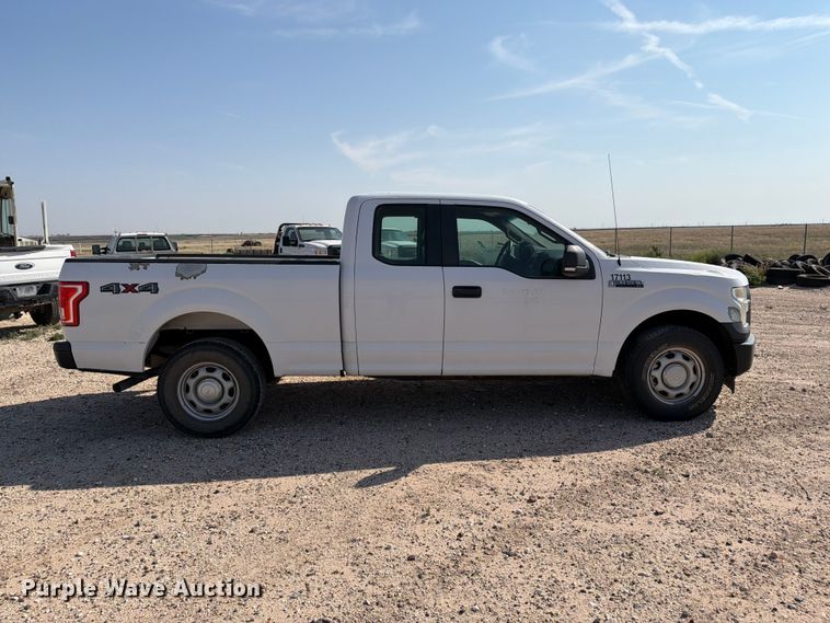 image for item EW8665 2017 Ford F150 XL Ext. Cab pickup truck