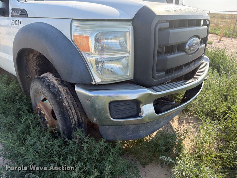 image for item EW8666 2015 Ford F550 Super Duty XL flatbed truck