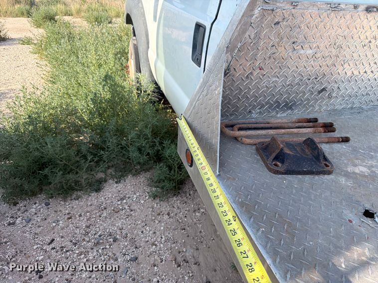 image for item EW8666 2015 Ford F550 Super Duty XL flatbed truck