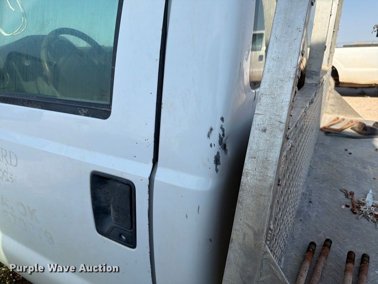 image for item EW8666 2015 Ford F550 Super Duty XL flatbed truck