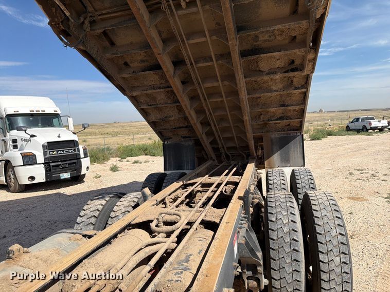 image for item EW8668 2020 Autocar Xpeditor refuse truck