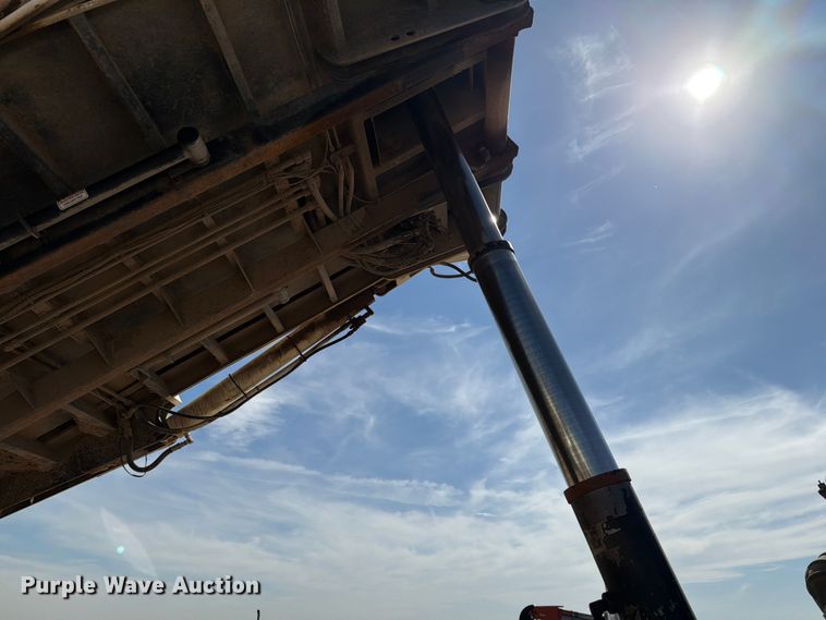 image for item EW8668 2020 Autocar Xpeditor refuse truck