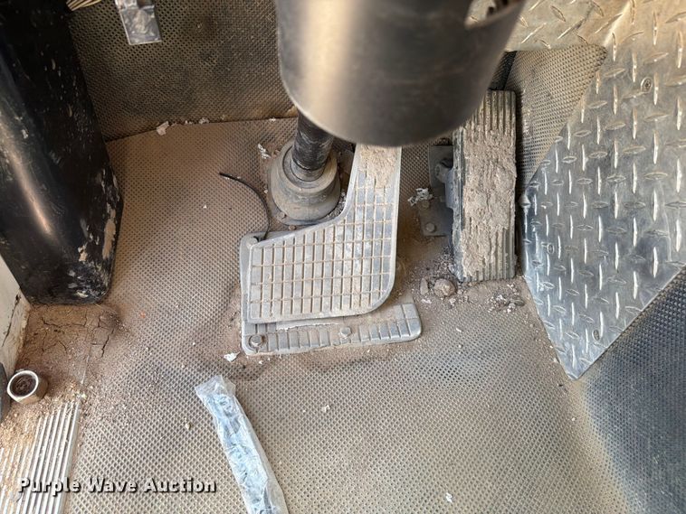 image for item EW8668 2020 Autocar Xpeditor refuse truck