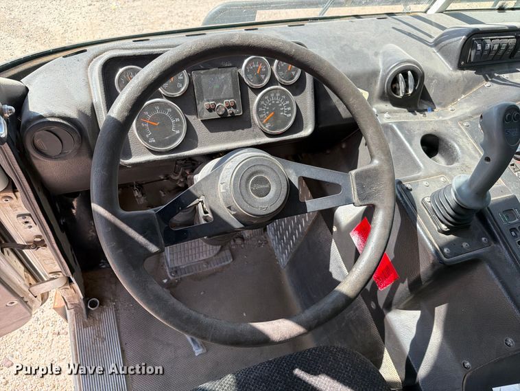 image for item EW8668 2020 Autocar Xpeditor refuse truck