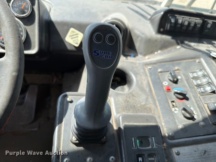 image for item EW8668 2020 Autocar Xpeditor refuse truck