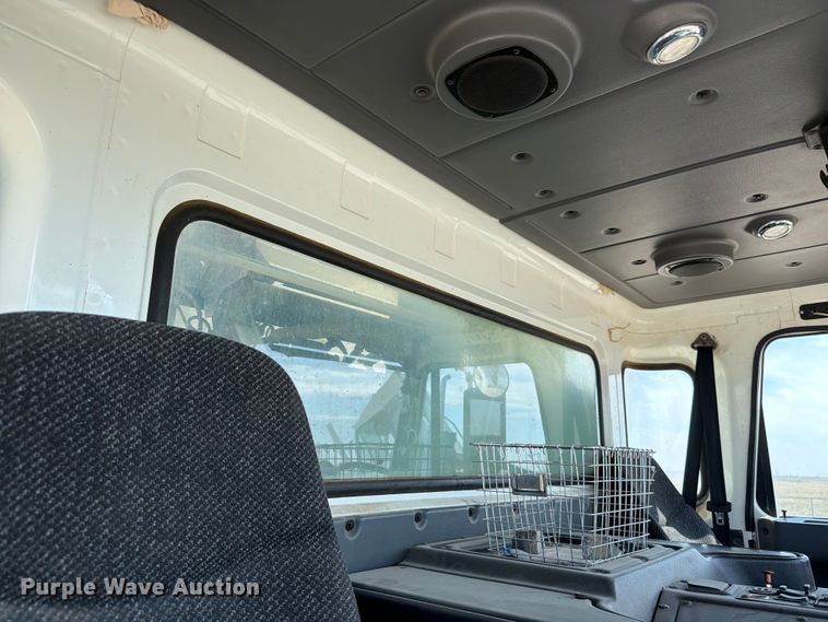 image for item EW8668 2020 Autocar Xpeditor refuse truck