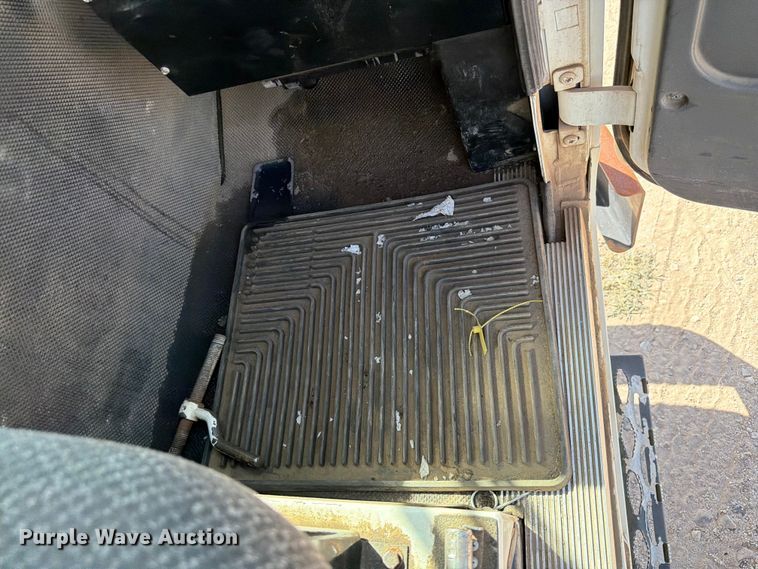image for item EW8668 2020 Autocar Xpeditor refuse truck