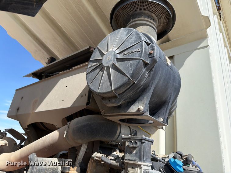 image for item EW8668 2020 Autocar Xpeditor refuse truck