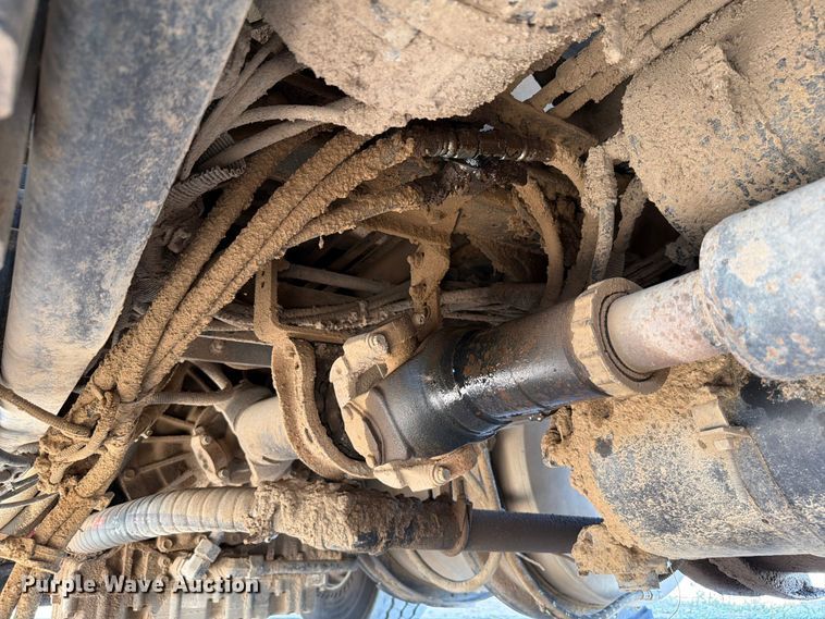 image for item EW8668 2020 Autocar Xpeditor refuse truck