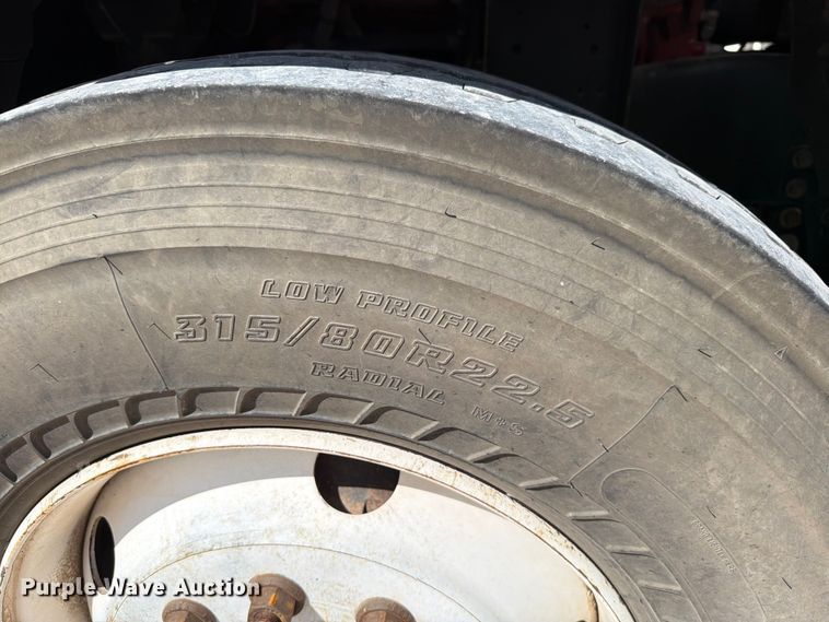 image for item EW8668 2020 Autocar Xpeditor refuse truck