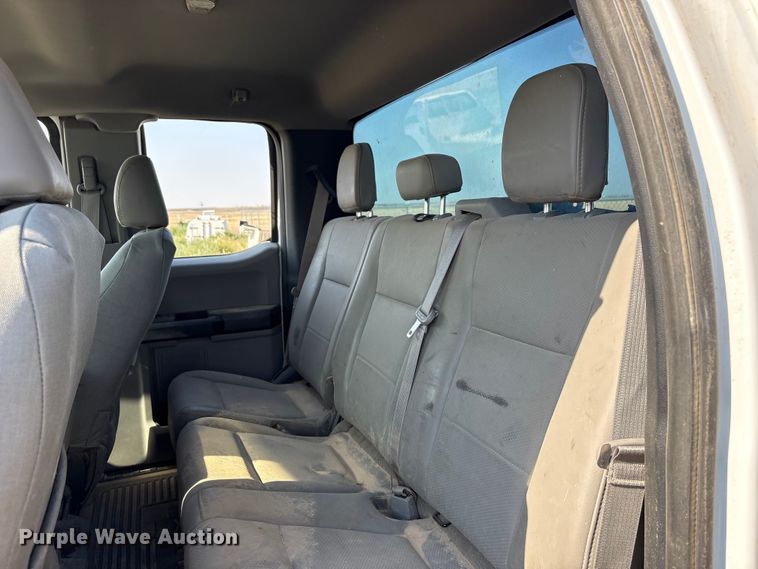 image for item EW8670 2019 Ford F350 Super Duty Ext. Cab utility bed pickup truck
