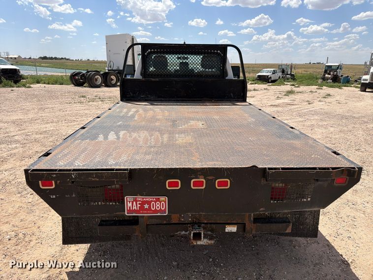image for item EW8671 2016 Ford F350 Super Duty flatbed pickup truck