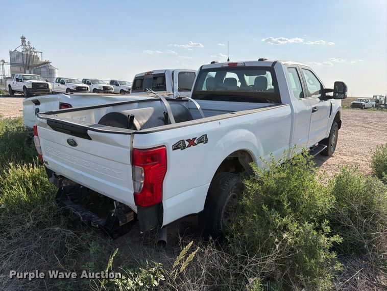 image for item EW8672 2020 Ford F250 Super Duty Ext. Cab pickup truck