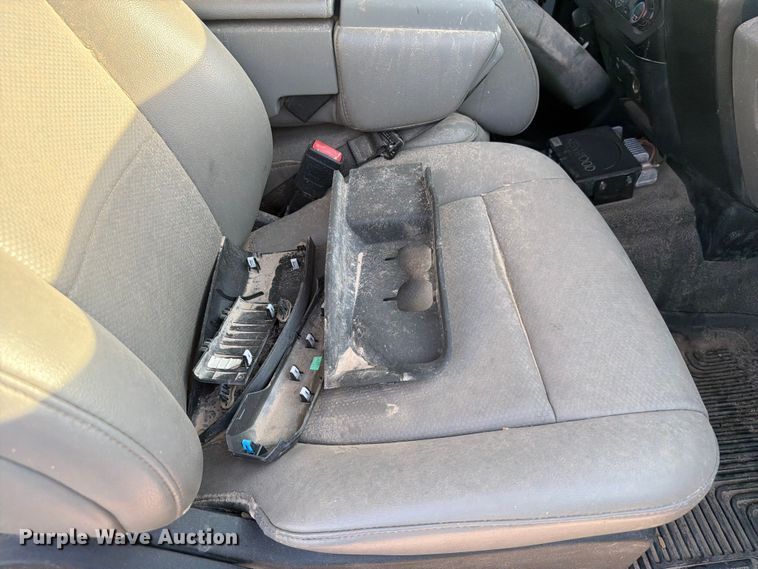 image for item EW8672 2020 Ford F250 Super Duty Ext. Cab pickup truck