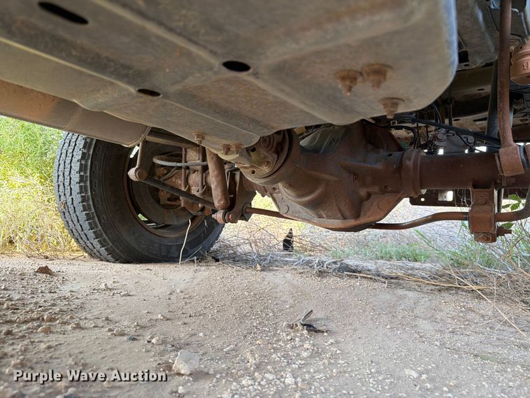 image for item EW8672 2020 Ford F250 Super Duty Ext. Cab pickup truck