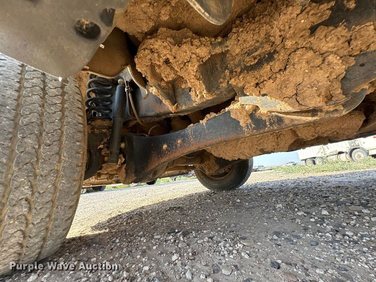 image for item EW8673 2017 Ford F250 Super Duty Ext. Cab pickup truck