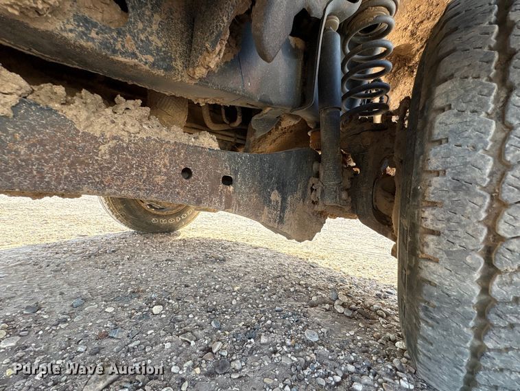 image for item EW8673 2017 Ford F250 Super Duty Ext. Cab pickup truck