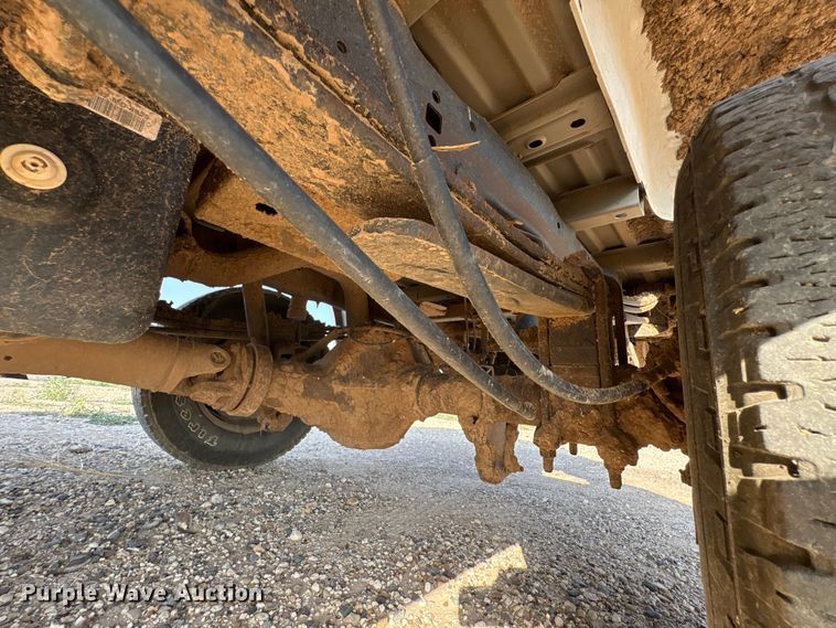 image for item EW8673 2017 Ford F250 Super Duty Ext. Cab pickup truck