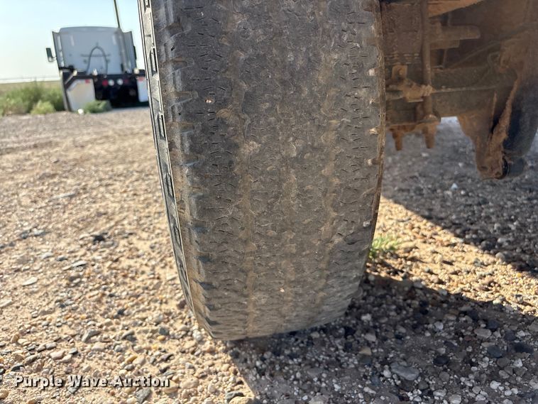 image for item EW8673 2017 Ford F250 Super Duty Ext. Cab pickup truck