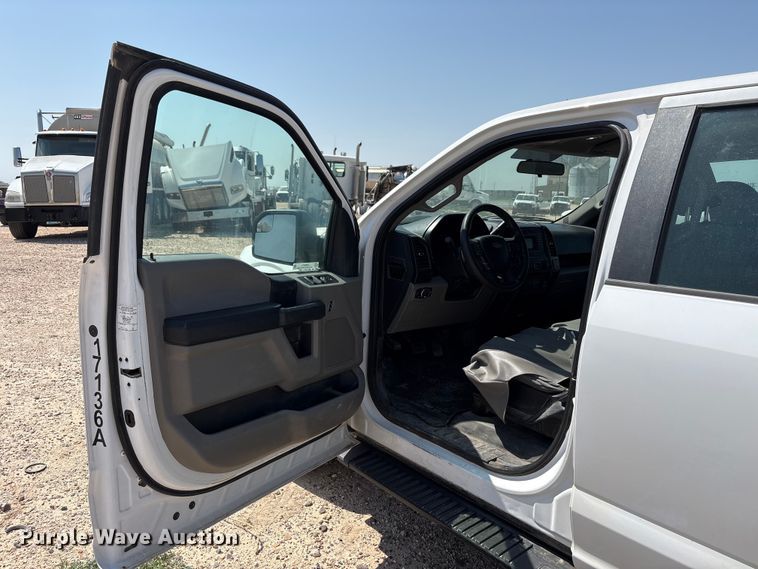 image for item EW8674 2017 Ford F150 Crew Cab pickup truck