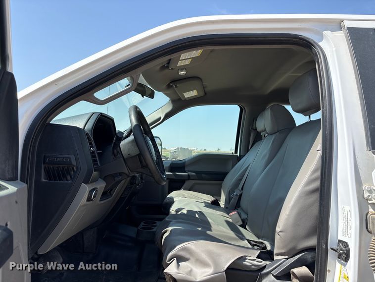 image for item EW8674 2017 Ford F150 Crew Cab pickup truck
