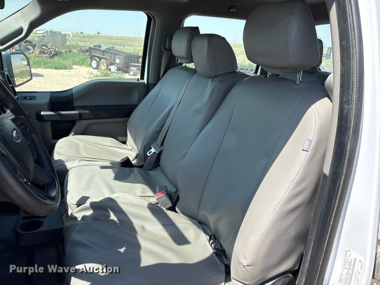 image for item EW8674 2017 Ford F150 Crew Cab pickup truck