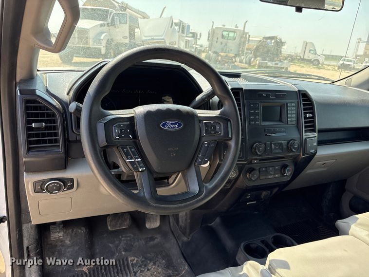 image for item EW8674 2017 Ford F150 Crew Cab pickup truck