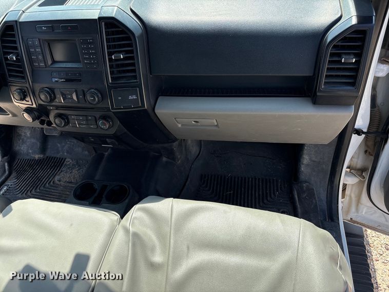 image for item EW8674 2017 Ford F150 Crew Cab pickup truck