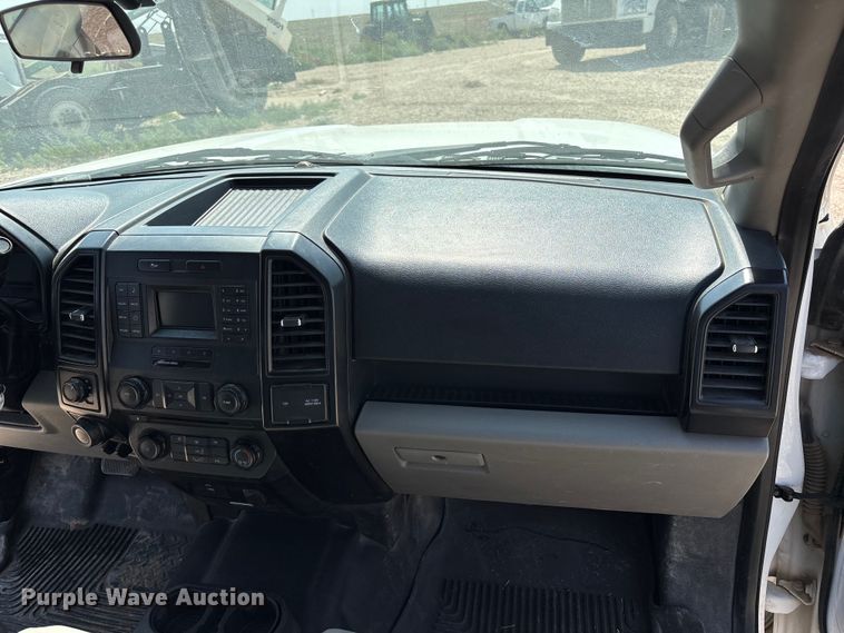 image for item EW8674 2017 Ford F150 Crew Cab pickup truck