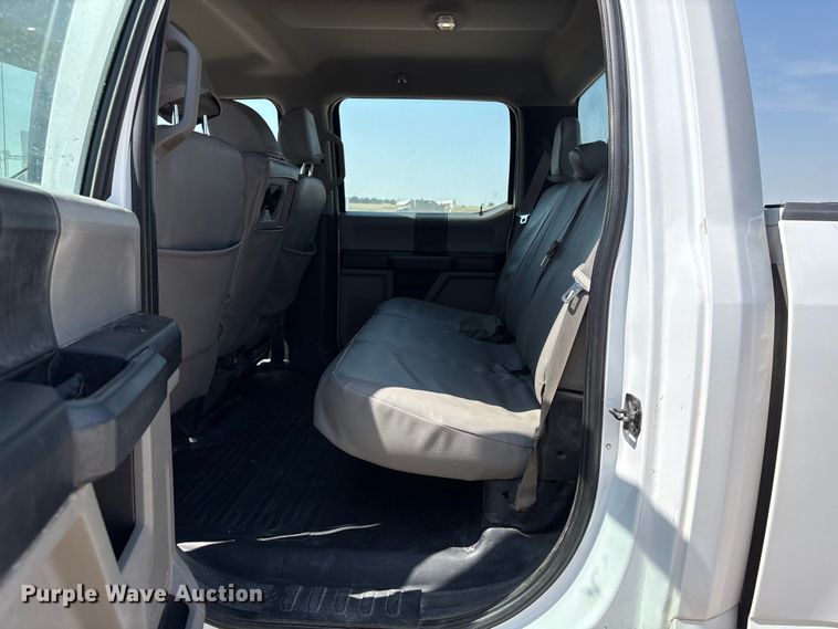 image for item EW8674 2017 Ford F150 Crew Cab pickup truck