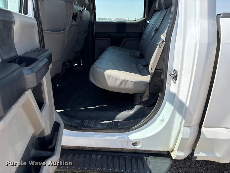image for item EW8674 2017 Ford F150 Crew Cab pickup truck