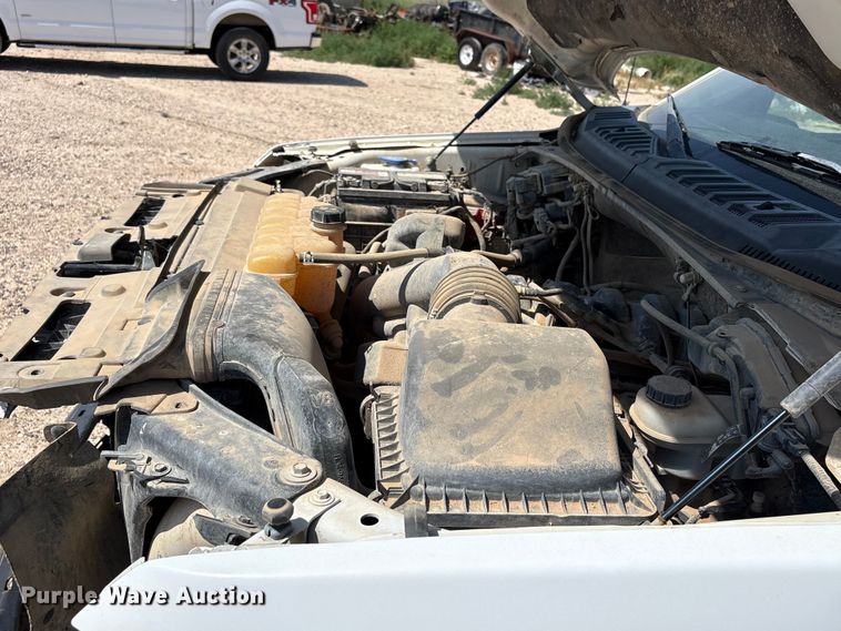 image for item EW8674 2017 Ford F150 Crew Cab pickup truck