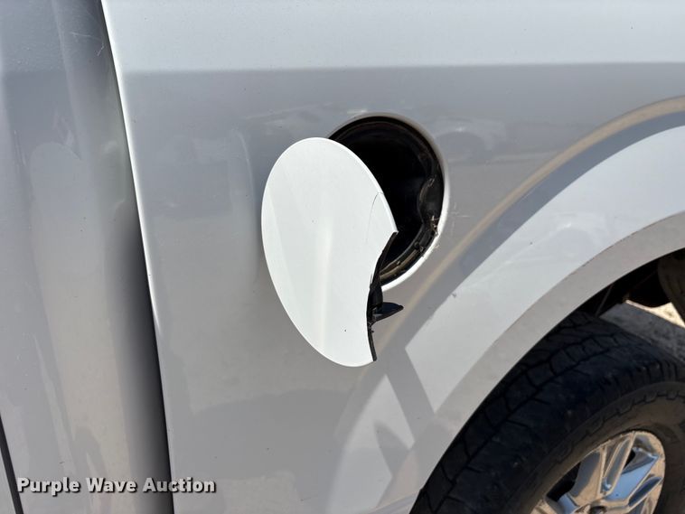 image for item EW8675 2016 Ford F150 Crew Cab pickup truck