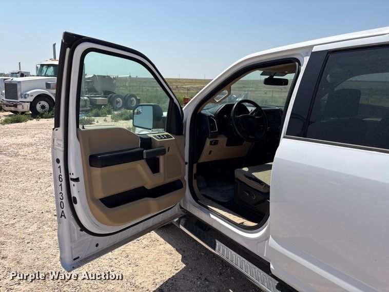 image for item EW8675 2016 Ford F150 Crew Cab pickup truck