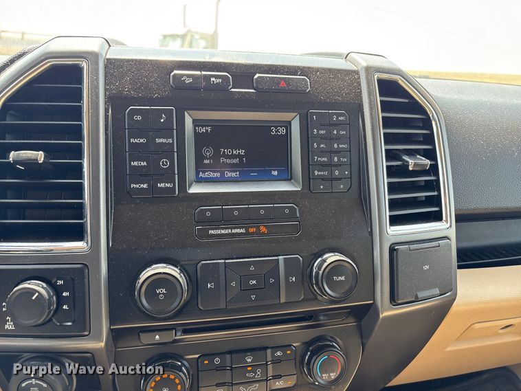 image for item EW8675 2016 Ford F150 Crew Cab pickup truck
