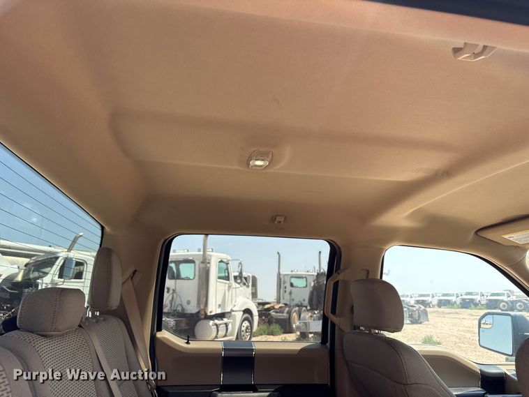 image for item EW8675 2016 Ford F150 Crew Cab pickup truck