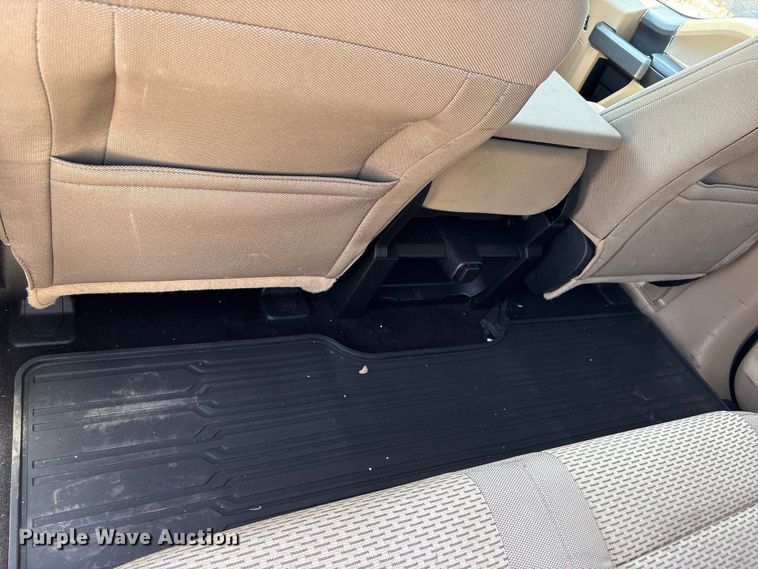 image for item EW8675 2016 Ford F150 Crew Cab pickup truck
