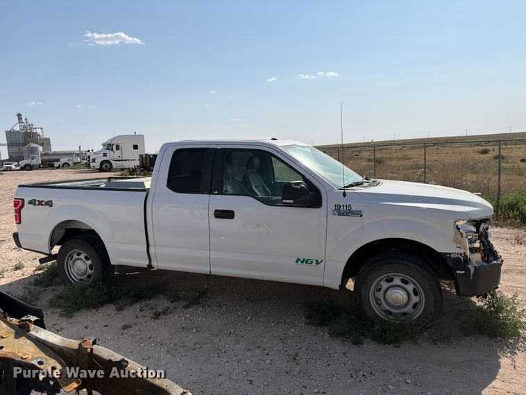 image for item EW8676 2019 Ford F150 Ext. Cab pickup truck