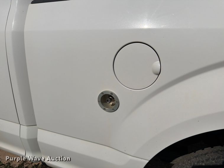 image for item EW8676 2019 Ford F150 Ext. Cab pickup truck