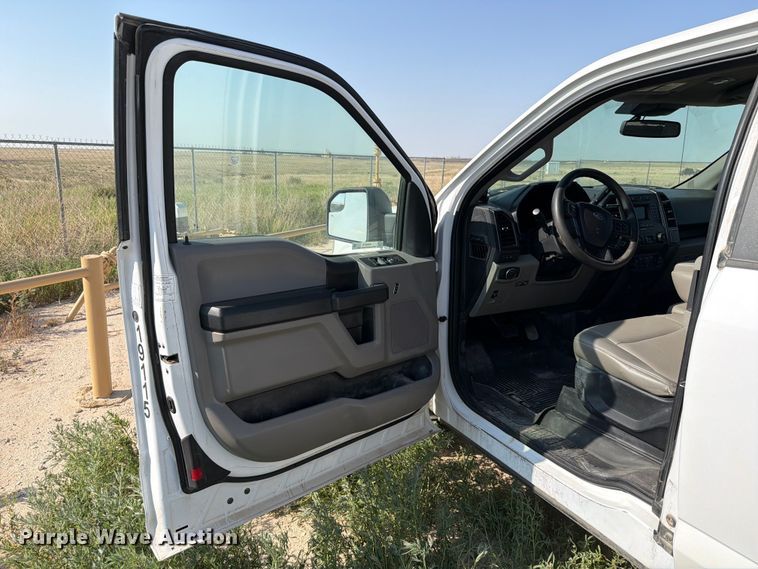 image for item EW8676 2019 Ford F150 Ext. Cab pickup truck