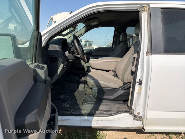image for item EW8676 2019 Ford F150 Ext. Cab pickup truck