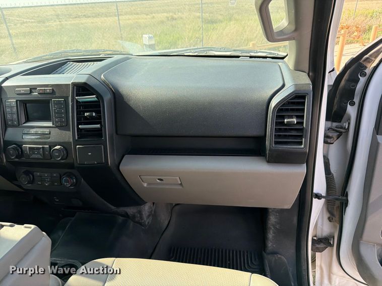 image for item EW8676 2019 Ford F150 Ext. Cab pickup truck