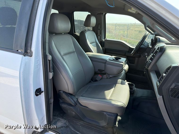 image for item EW8676 2019 Ford F150 Ext. Cab pickup truck