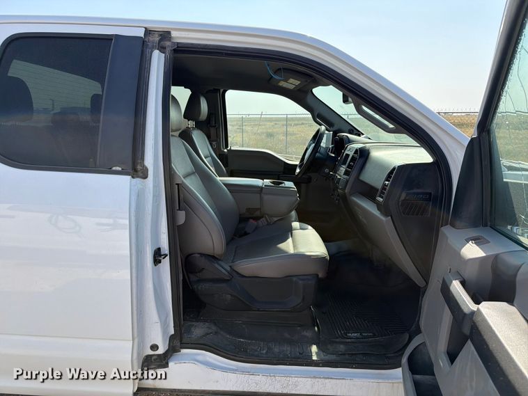 image for item EW8676 2019 Ford F150 Ext. Cab pickup truck
