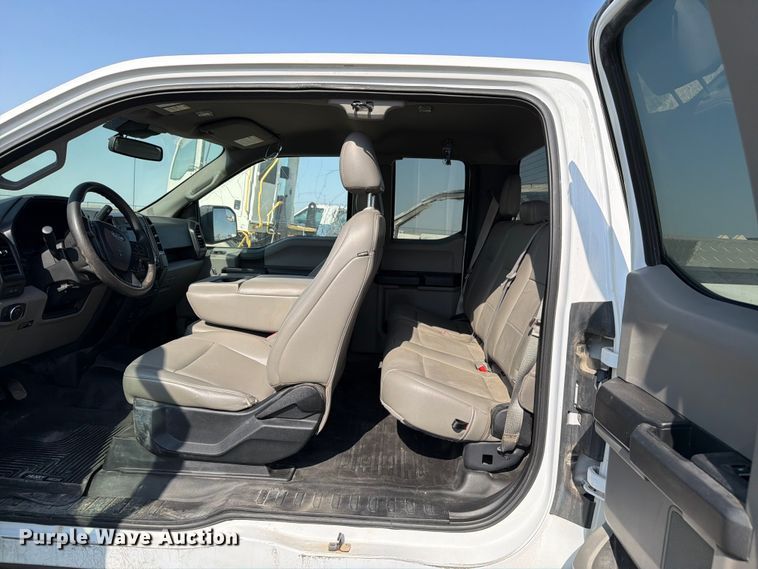 image for item EW8676 2019 Ford F150 Ext. Cab pickup truck