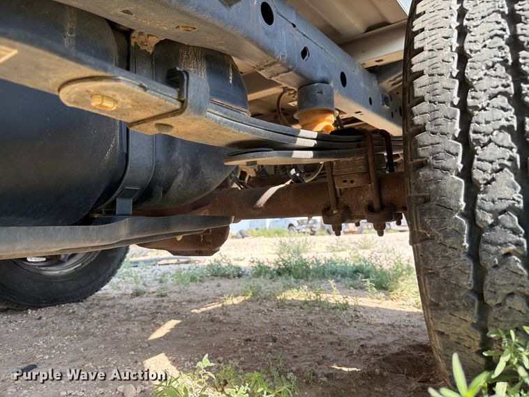 image for item EW8676 2019 Ford F150 Ext. Cab pickup truck