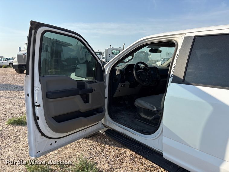 image for item EW8681 2018 Ford F150 XL Crew Cab pickup truck