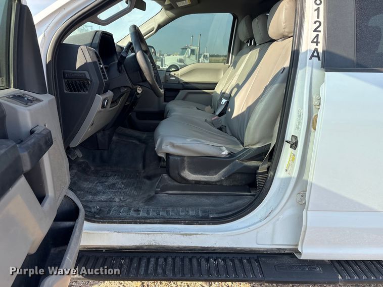 image for item EW8681 2018 Ford F150 XL Crew Cab pickup truck